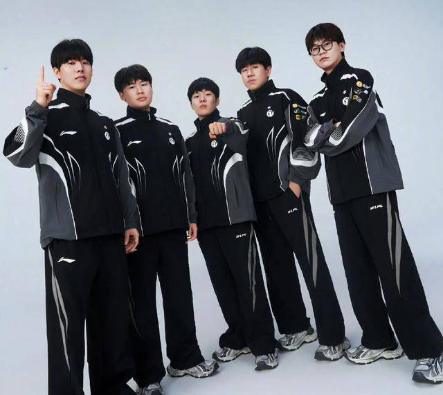 折戟入围赛, 规中矩