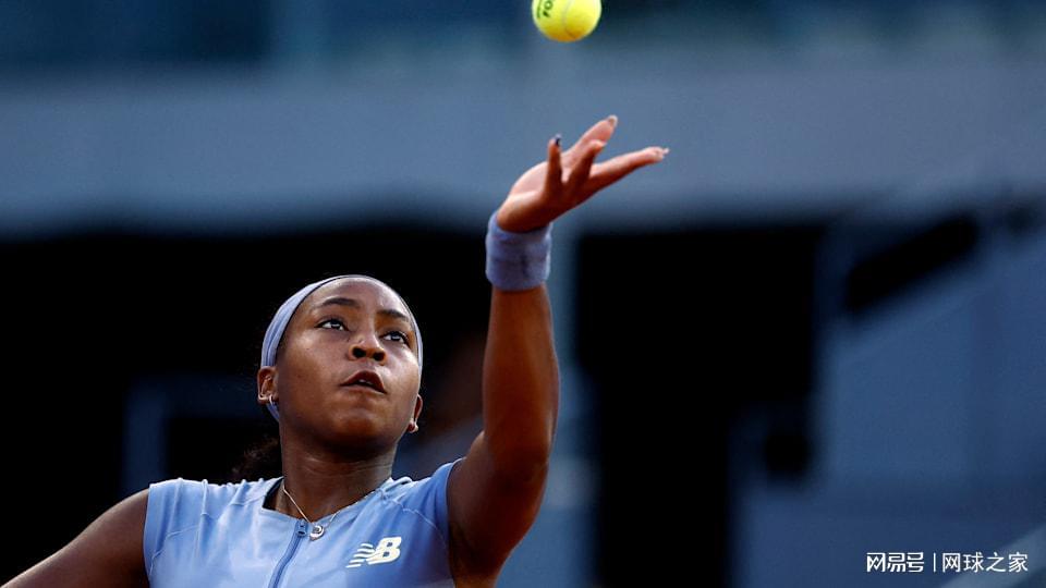 月的年终总, hs, aj