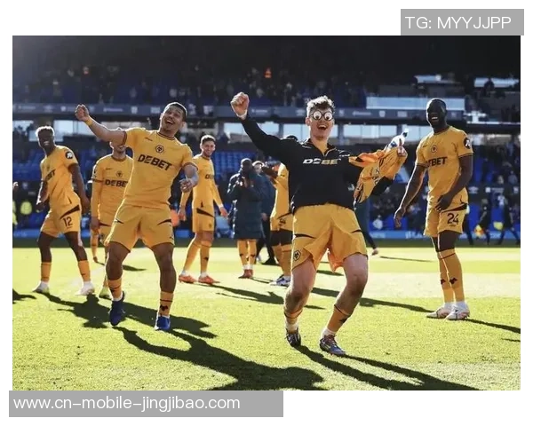 西汉姆联对阵热刺精彩赛事在线视频直播全程回顾与分析